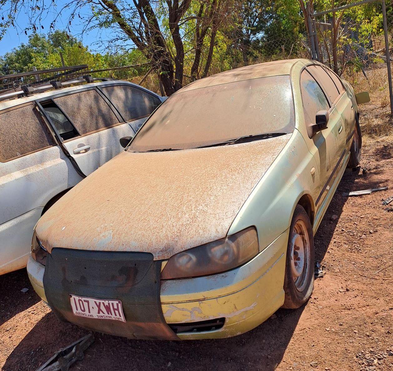 Green Ford Falcon, Queensland plates